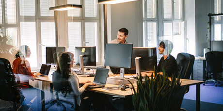 世界最大容量的FPGA芯片來(lái)了！包含350億晶體管